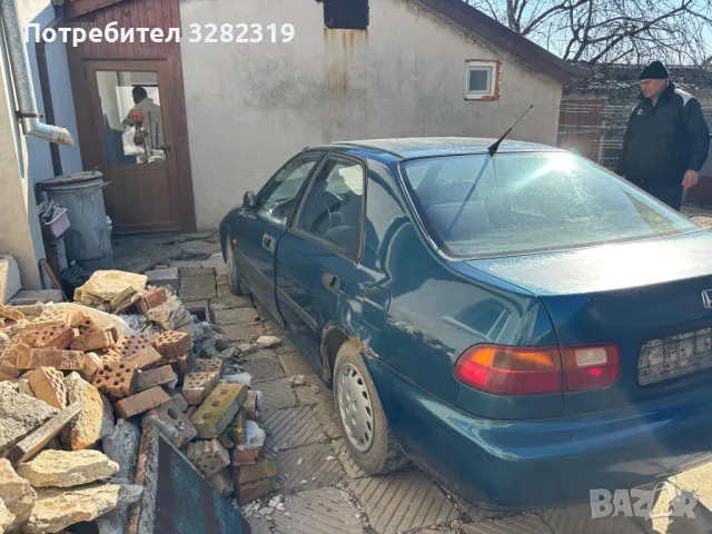 Honda civic d15b2 на части , снимка 4 - Автомобили и джипове - 49048691