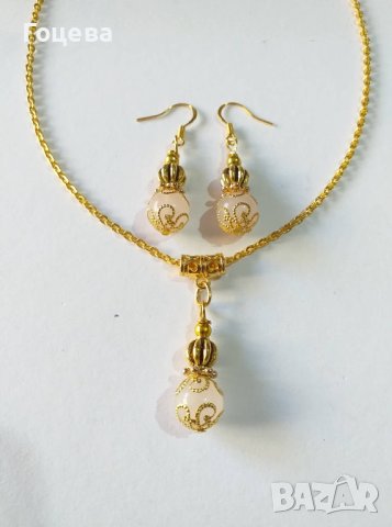 Красивият ни нов комплект бижута с камъни Бял кварц и богати орнаменти в цвят злато , снимка 10 - Бижутерийни комплекти - 35117281