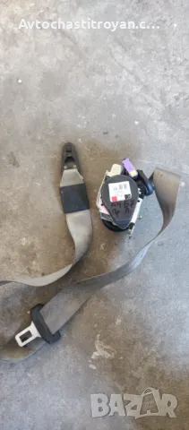 Преден ляв колан Ауди А4 Б7 - 8E0 857 705 G, снимка 1