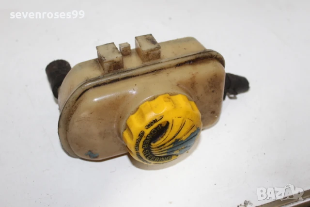 Казанче хидравлична течност Деу Матиз 0.8i Daewoo Matiz, снимка 2 - Части - 50807467