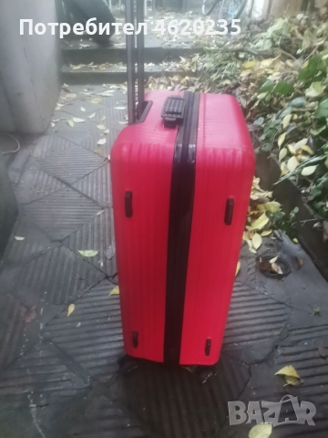 Куфар на колелца 80л. твърд, снимка 2 - Куфари - 52482489