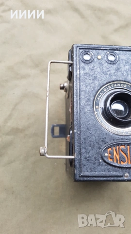 Фотоапарат камера , снимка 2 - Антикварни и старинни предмети - 53172491