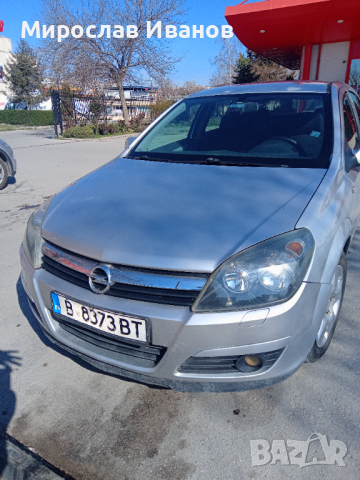 Opel Astra H 1,6 бензин, снимка 2 - Автомобили и джипове - 44767829