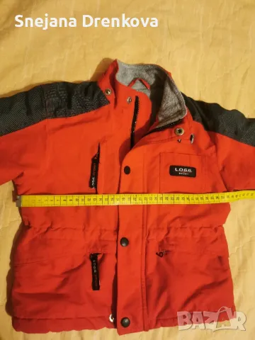 Детско яке, снимка 2 - Детски якета и елеци - 47982478