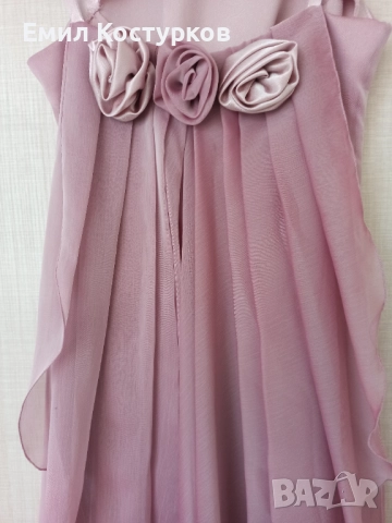 Продавам дълга официална рокля - нежно розов цвят, снимка 3 - Рокли - 52689808
