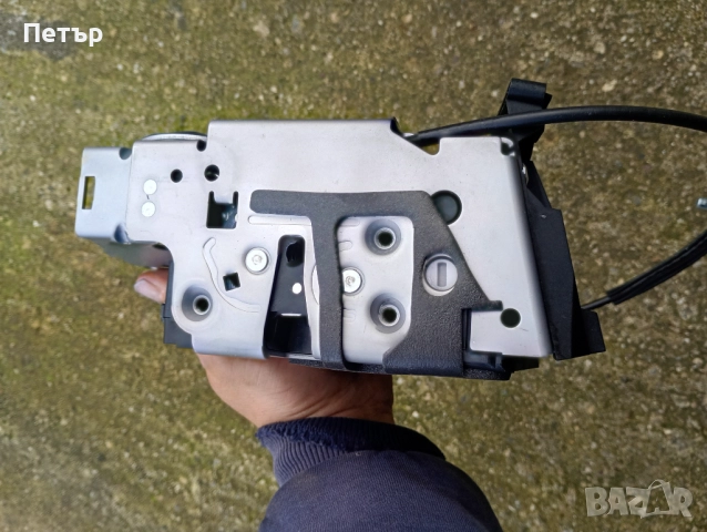 Предна лява брава ford transit custom форд транзит къстъм, снимка 5 - Части - 52794559