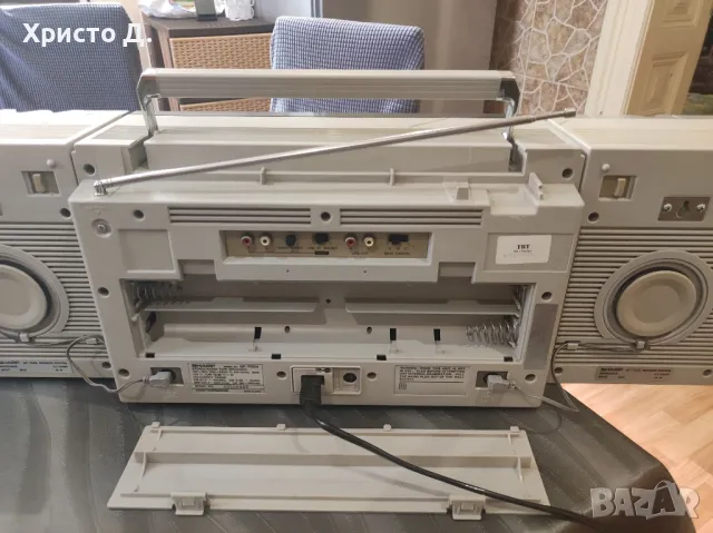 SHARP GF700H, снимка 10 - Радиокасетофони, транзистори - 49973986