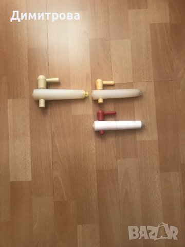 Дървена канела и пластмасова канела за бидон и буре /каца/ - 6 бр., снимка 2 - Бидони, бурета и бъчви - 41815988