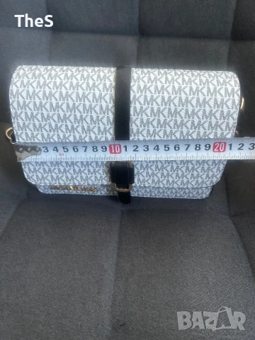 Чанта Michael Kors, носена веднъж! , снимка 7 - Чанти - 50513170