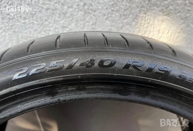 Летни гуми пирели 225/40/19, снимка 4 - Гуми и джанти - 52515635