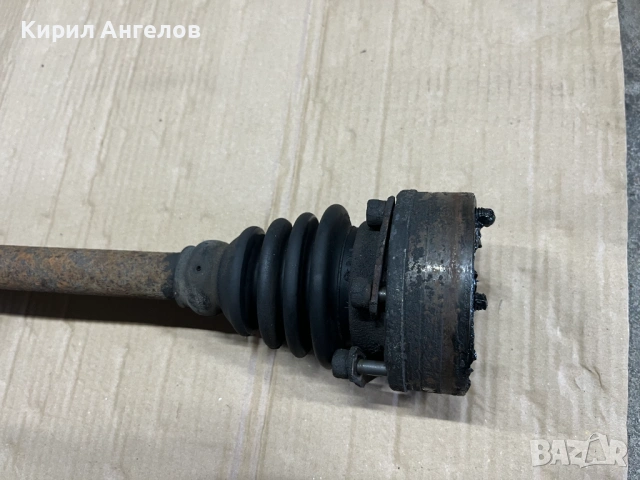 Лява полуоска за VW Golf 3 1.9 TDI, снимка 3 - Части - 53637616