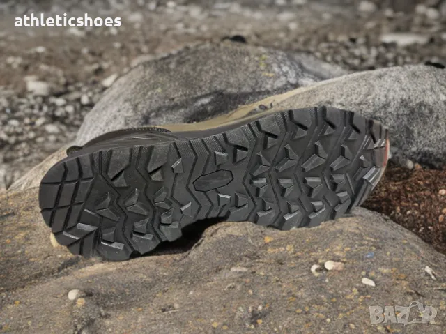 Мъжки туристически обувки , снимка 2 - Спортни обувки - 47365575