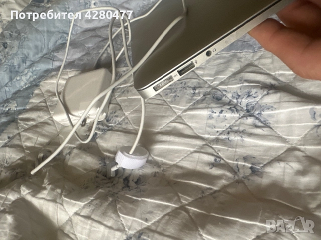 Лаптоп MacBook Air, Apple USA, снимка 4 - Лаптопи за дома - 52340946