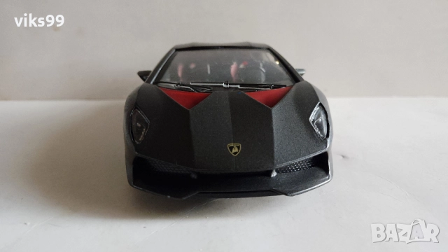 Lamborghini Sesto Elemento Motormax - Мащаб 1:24, снимка 7 - Колекции - 52200339