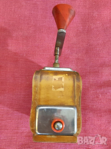 Стара дървена мелничка за кафе. , снимка 4 - Антикварни и старинни предмети - 36364900