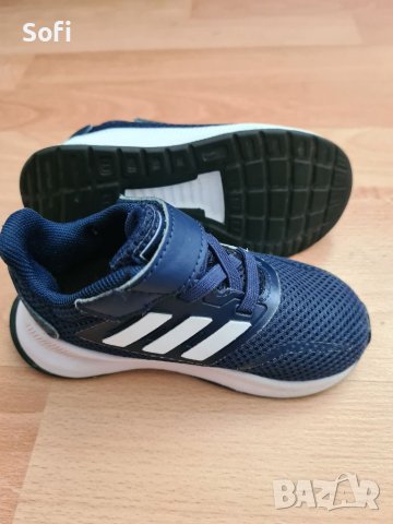 Маратонки Adidas, снимка 2 - Детски маратонки - 41620844