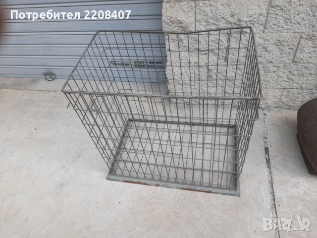 Метален кош