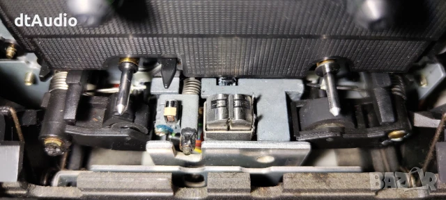 Триглав касетен дек - Aiwa AD-F810, снимка 6 - Декове - 51247213