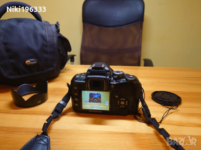 Продавам компактен огледален фотоапарат Olympus E-410 - Пълен комплект!, снимка 2 - Фотоапарати - 53684404
