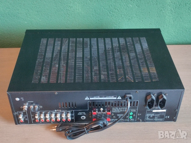 Качествен стерео ресивър Kenwood. Транзисторен усилвател с вграден радио тунер., снимка 17 - Ресийвъри, усилватели, смесителни пултове - 52735365