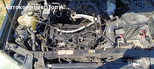 Мазда Трибют/Mazda Tribute , снимка 11 - Автомобили и джипове - 50903314