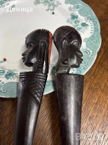 Комплект  ръчно резбовани дървени прибори за сервиране на салата, снимка 4 - Прибори за хранене, готвене и сервиране - 52620970