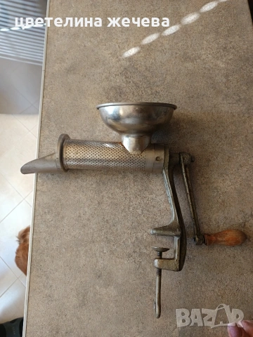 Мелачка за домати