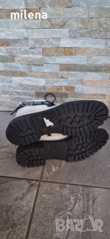 Guess нови оригинални боти UK5/38, 24.5см, снимка 5 - Дамски боти - 52340042