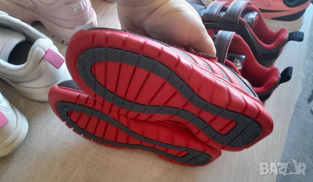 Маратонки Adidas 29 и 30н., снимка 2 - Детски маратонки - 51006510