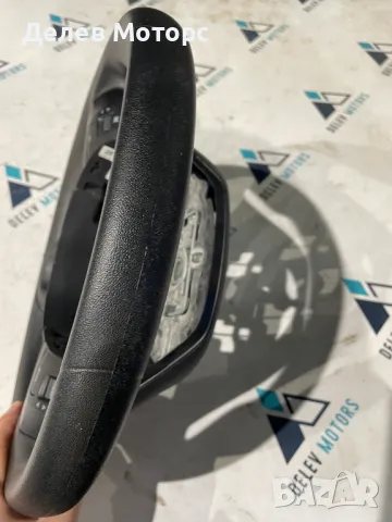 98084115 мултифункционален волан от Пежо 208 1.2i VTi, 82 кс., 5 ск., 2018 г., снимка 2 - Части - 48546646