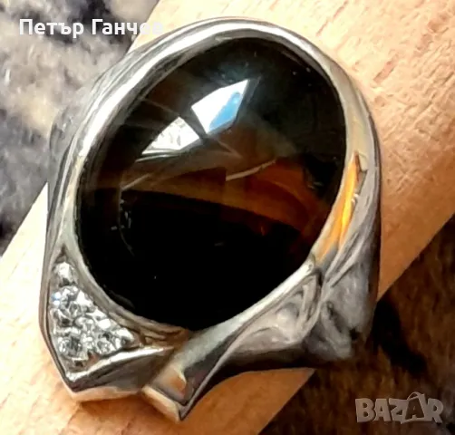 Уникален сребърен пръстен с оникс