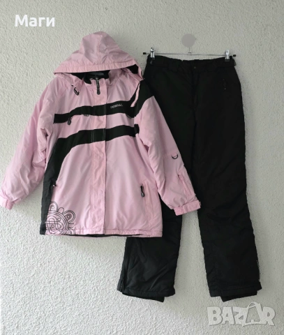Дамски ски екип размер S-М, снимка 7 - Зимни спортове - 53350207