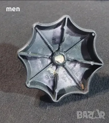 Болт Резервна Гума VW Голф 4 (2) - Ауди А3 8L - 1J0803898, снимка 2 - Части - 49779791