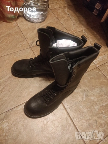 военни кубинки нови 47 номер, снимка 2 - Мъжки боти - 53739409