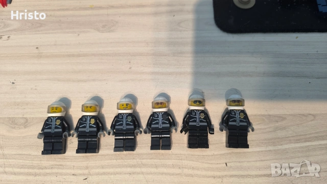 32 оригинални Lego фигурки , снимка 4 - Конструктори - 53027018