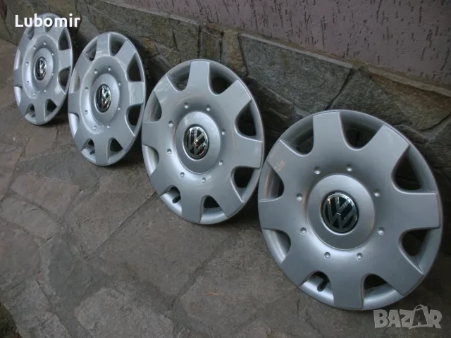 Оригинални тасове - Volkswagen - 16 цола / за джанти /, снимка 4 - Аксесоари и консумативи - 55805731