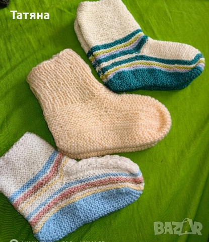 Ръчно плетени чорапи , снимка 15 - Други - 38096511