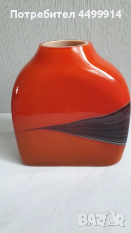 Стара стъклена ваза на Нови Пазар, снимка 5 - Антикварни и старинни предмети - 53691762