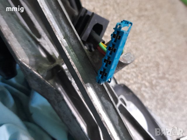 Предна чистачка за мерцедес S-класа, снимка 6 - Части - 41327362