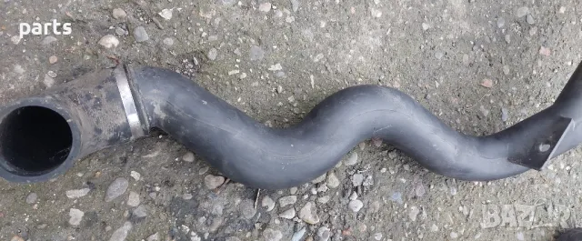Тръба Интеркулер Мерцедес C класа W202 - A2025281008, снимка 4 - Части - 49761235