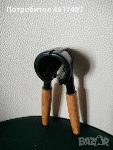 Орехотрошачка, снимка 2 - Аксесоари за кухня - 52246373