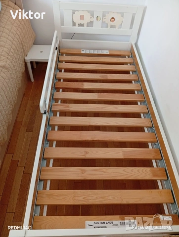 Детско легло с подматрачна рамка и матрак 