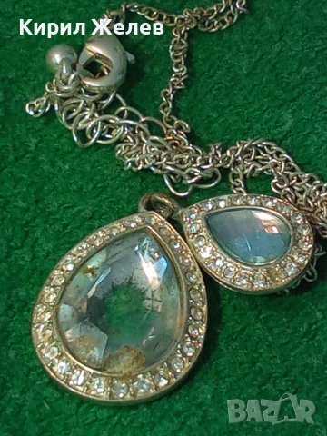 ПОСРЕБРЕН КРАСИВ НЕЖЕН МЕДАЛЬОН КОЛИЕ с ФАСЕТИРАН БОХЕМСКИ КРИСТАЛ 24349