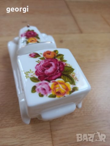 порцеланова ретро кола, снимка 3 - Колекции - 44213158