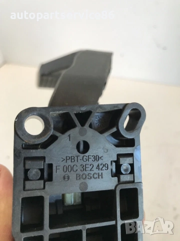 Педал на газта за Peugeot 1007 1.4 HDi (2006) 9647135280, снимка 2 - Части - 53535046