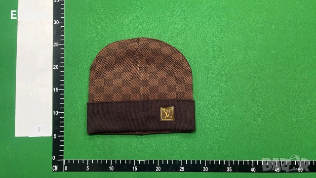 зимни шапки Louis Vuitton 