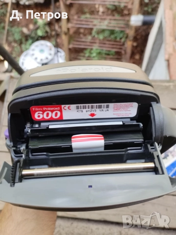 Фотоапарат за моментни снимки Polaroid, снимка 3 - Фотоапарати - 51726749