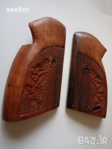 Орехови чирени  (ръкохватка) за пистолет ТТ 33, снимка 3 - Оборудване и аксесоари за оръжия - 53002227