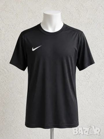 Оригинална тениска “Nike” - черна