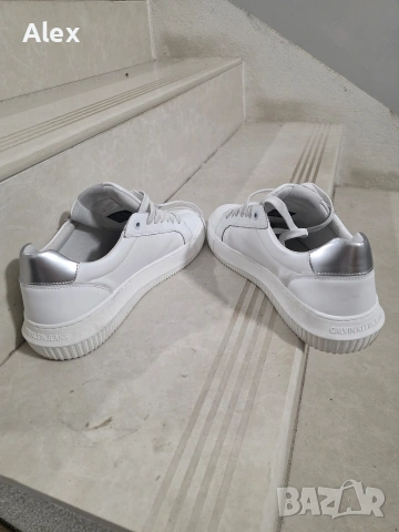 Продавам оригинални кецове от естествена кожа , снимка 2 - Кецове - 53802825